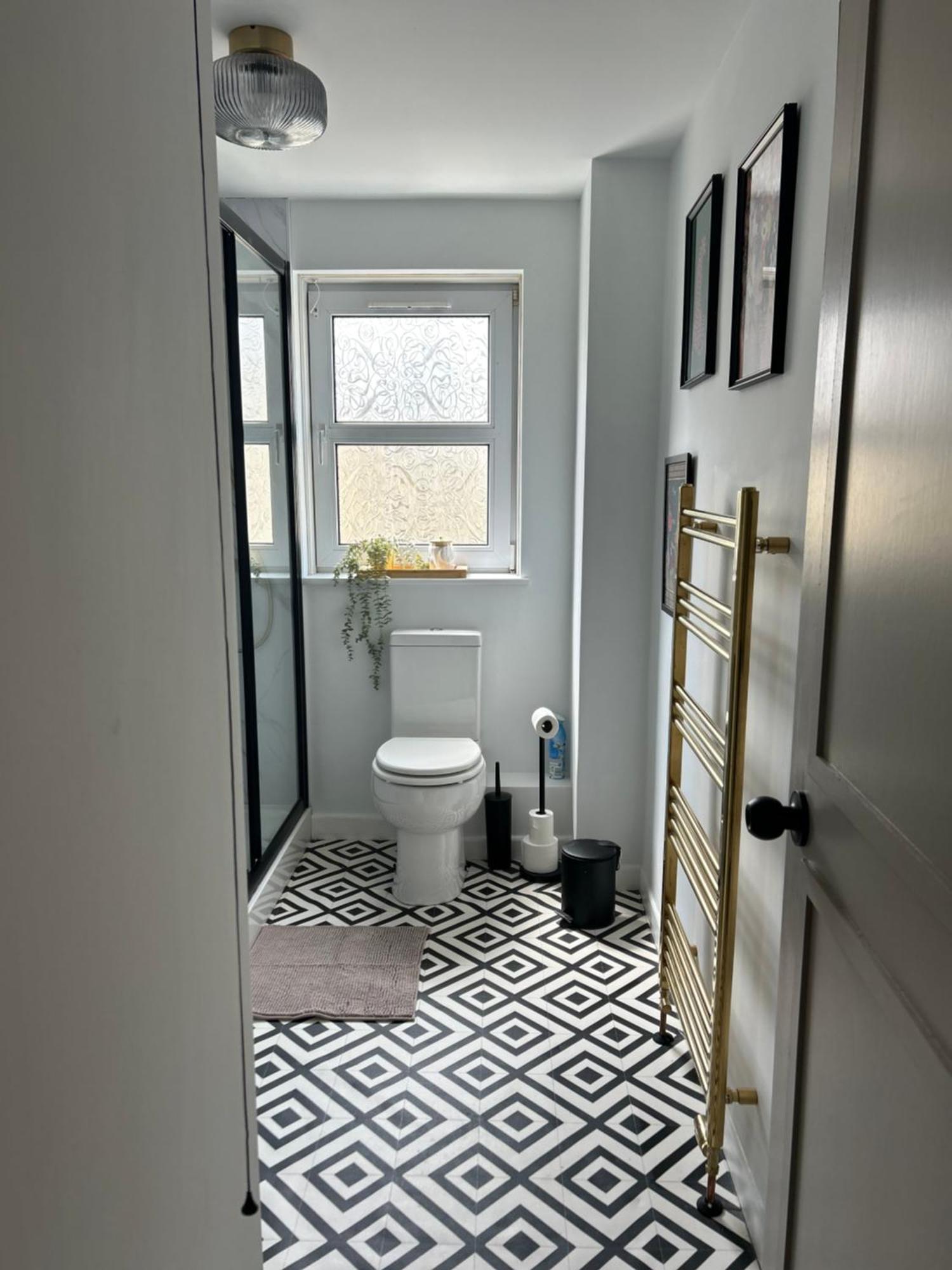 Harbour Apartment *